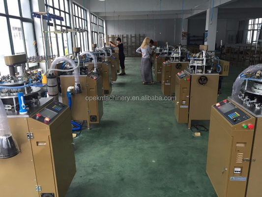 Small Circular Knitting Machine for Circular Beanie Hat Production Flexibility