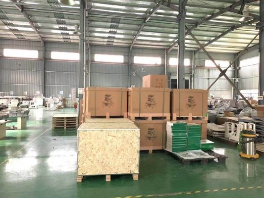 High Precision 12 Color 6 Heads Computer Embroidery Machine with Dahao Control System