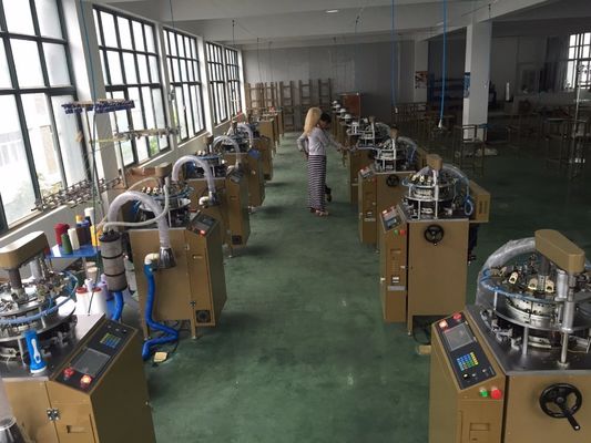 Servo Motor Winter Hat and Scarf Knitting Machine with ISO9001 CE Certificate