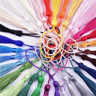 2-4 Feeder Chinese Fringes Tassel Making Machine for Producing Beanie Pompom