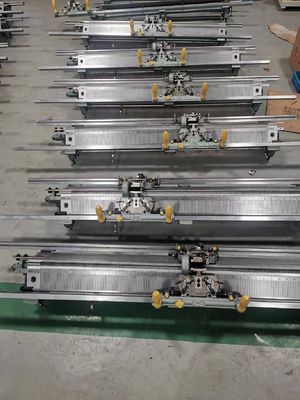Single Carriage Semi Automatic Flat Knitting Machine with Three Systems 2790*2010*940mm